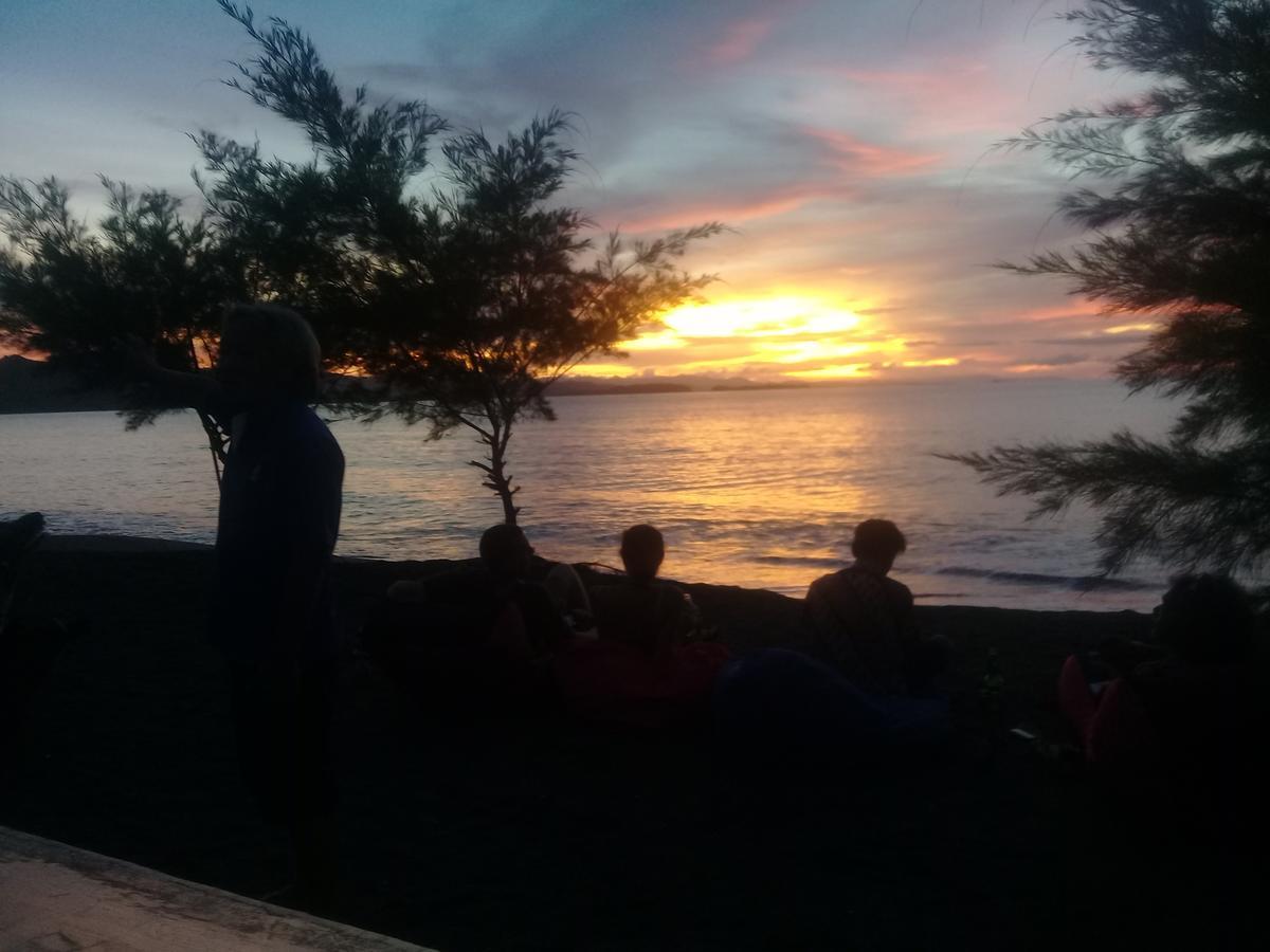Lombok Sunset Hideaway Hotel Lembar  Екстериор снимка